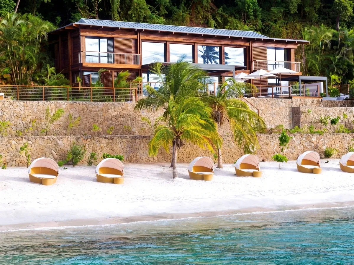 Sugar Beach for Non-Guests: Access and Tips