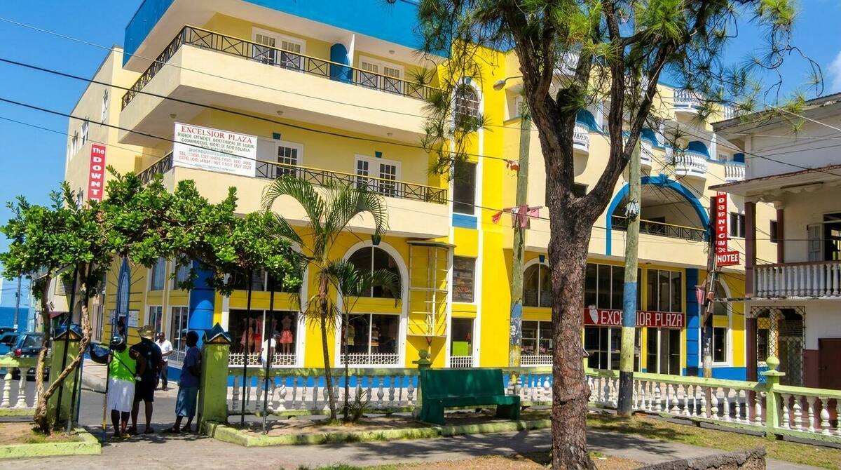 Downtown Hotel